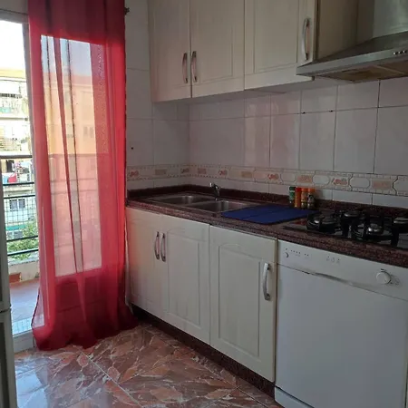 La Del Piso In The Проживание в семье Аликанте