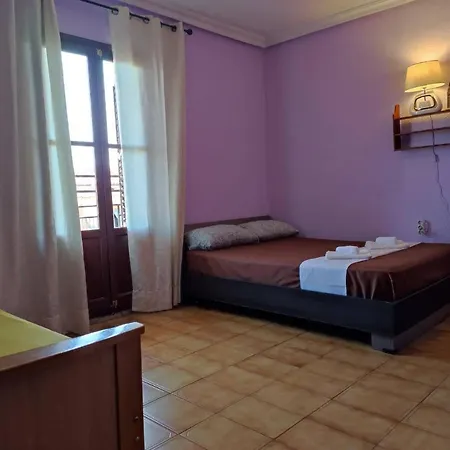 La Del Piso In The Проживание в семье